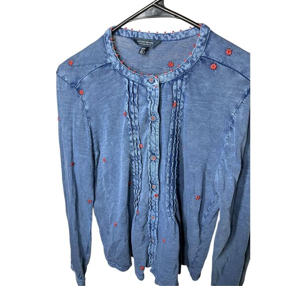 Lucky Brand Button Up Top Red Embroidered Flowers Size M - Picture 3 of 3